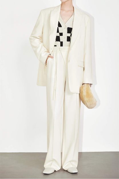 Polished Pants with an Effortless Classic Look