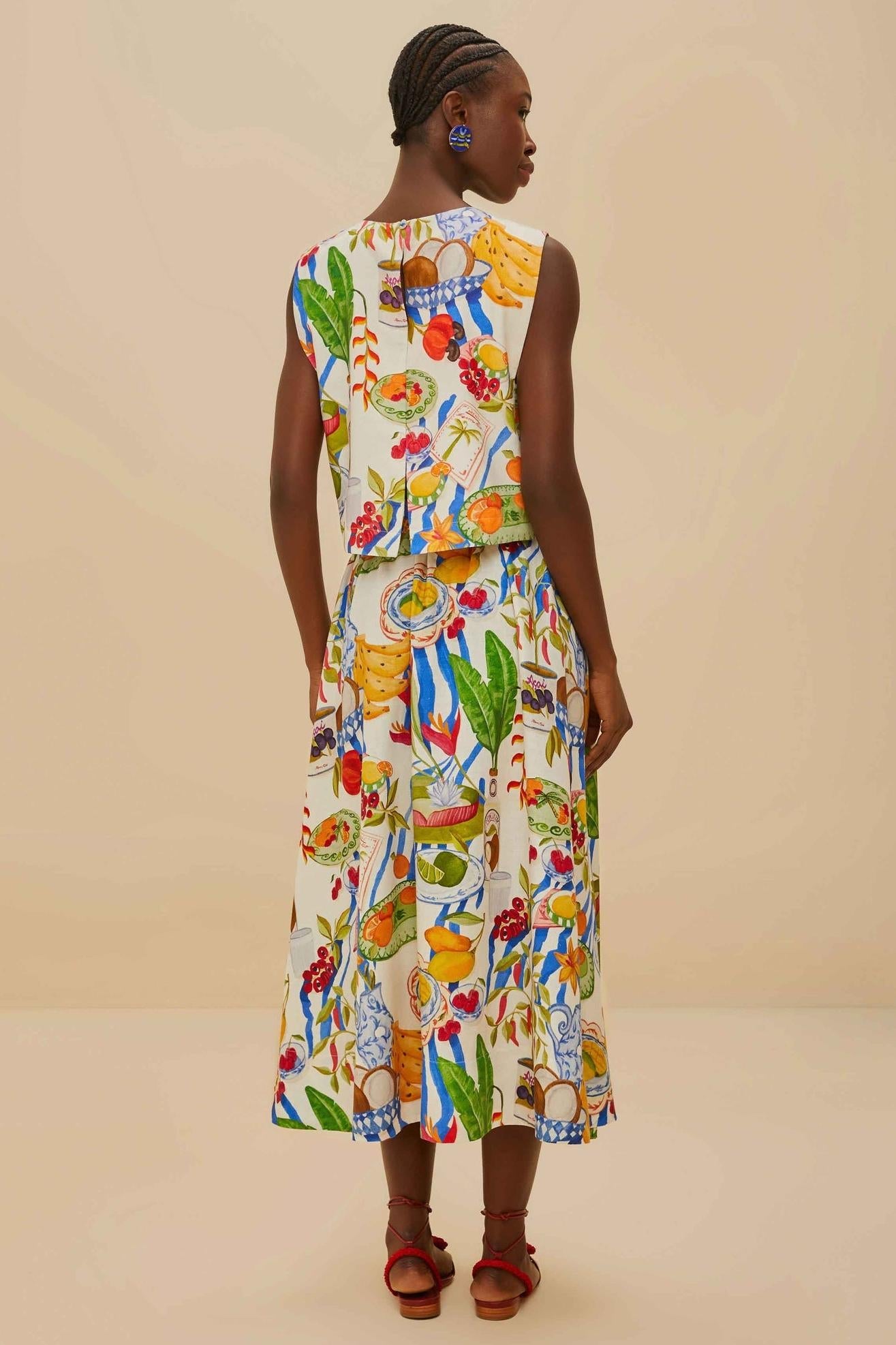 Well Tailored Garment with a Graceful Silhouette