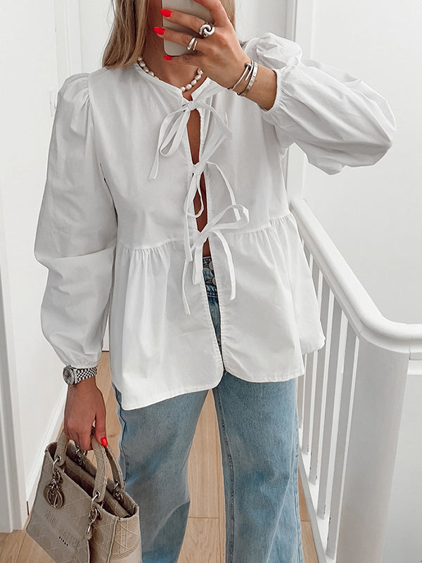Sophisticated Blouse with a Clean Classic Look