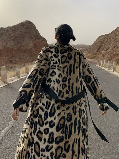 Beautifully Crafted Coat in a Classic Style