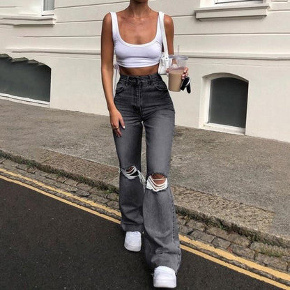 Well Tailored Pants with a Graceful Silhouette