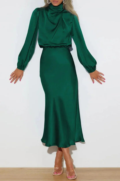 Well Tailored Garment with a Graceful Silhouette