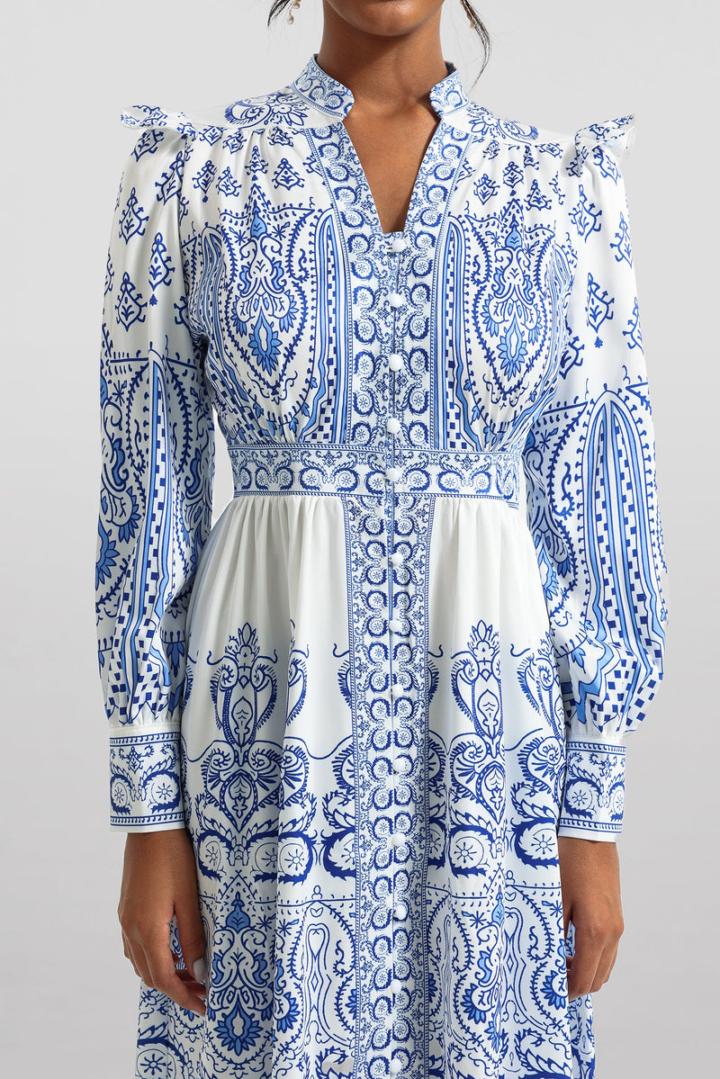 Polished Dress with an Effortless Classic Look