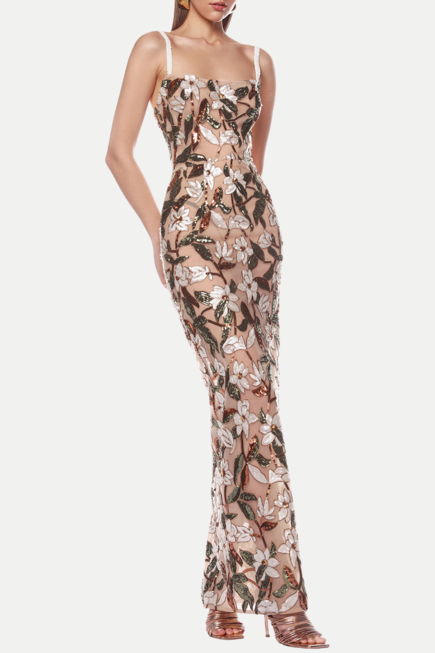Well Tailored Dress with a Graceful Silhouette