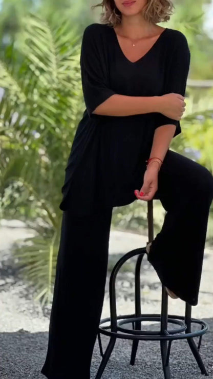 Classic Vintage Trousers with a Flattering Fit