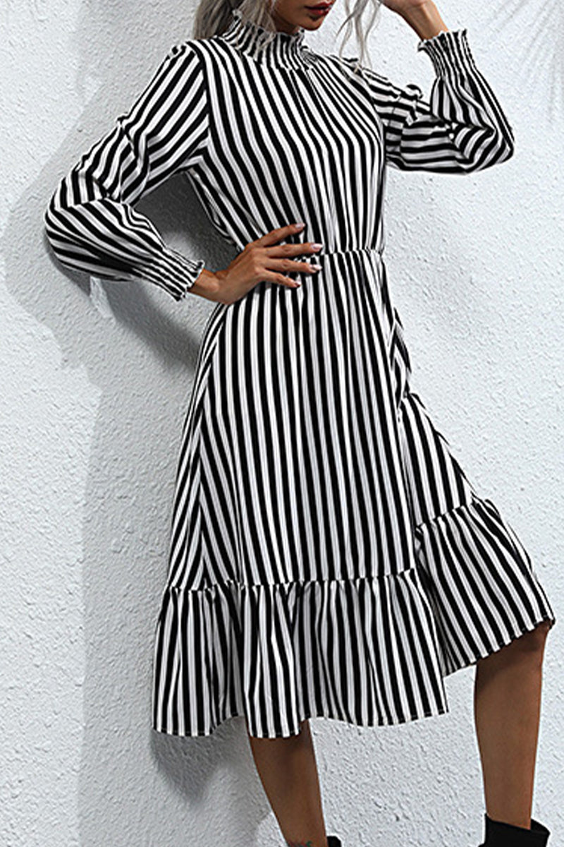 Well Tailored Dress with a Graceful Silhouette