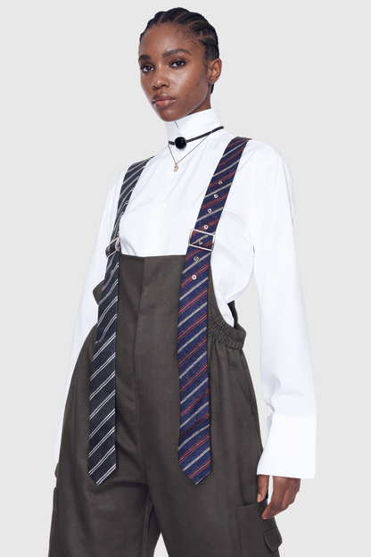 Gracefully Styled Garment for Any Occasion