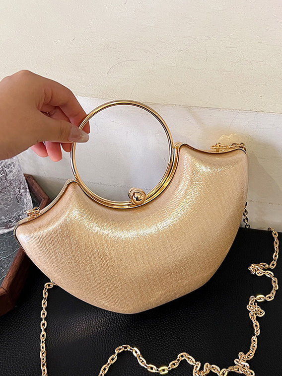 Gracefully Styled Bag for Any Occasion