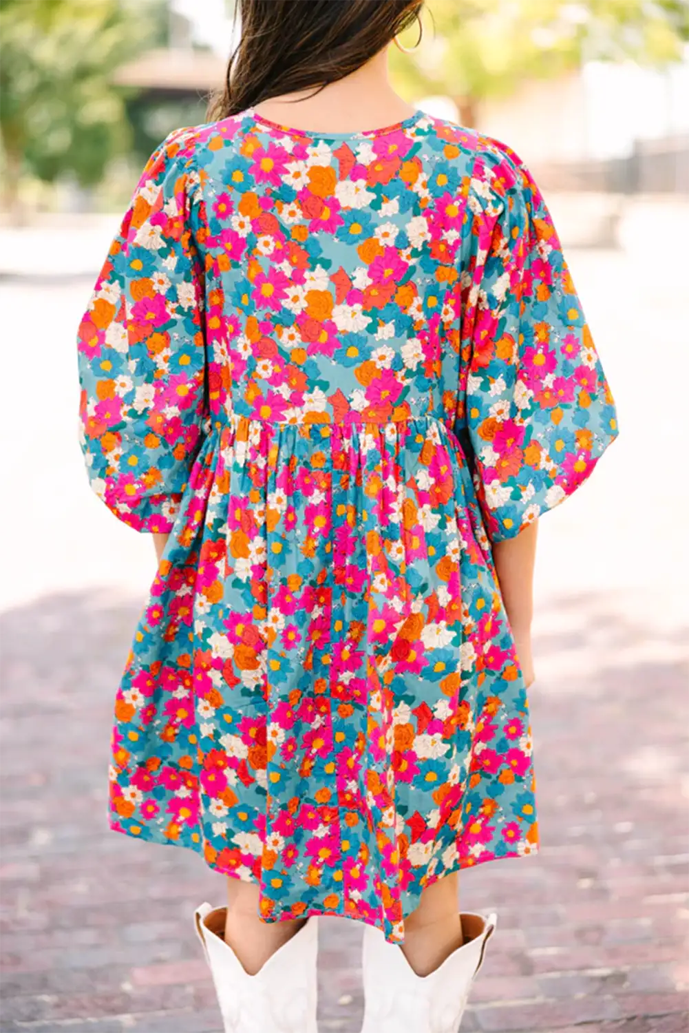Classic Vintage Dress with a Flattering Fit