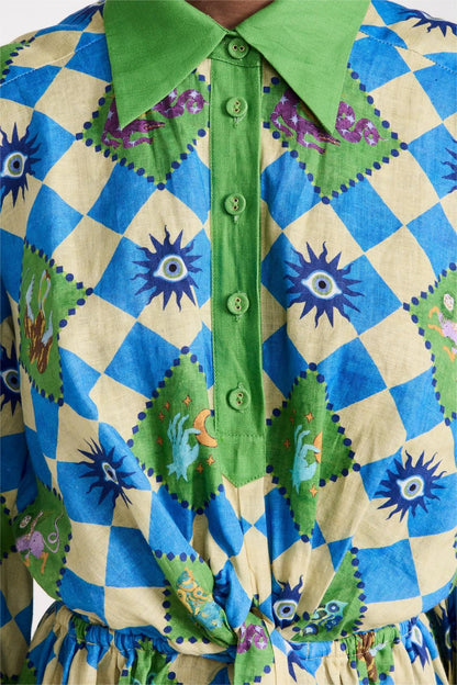 Gracefully Styled Dress for Any Occasion