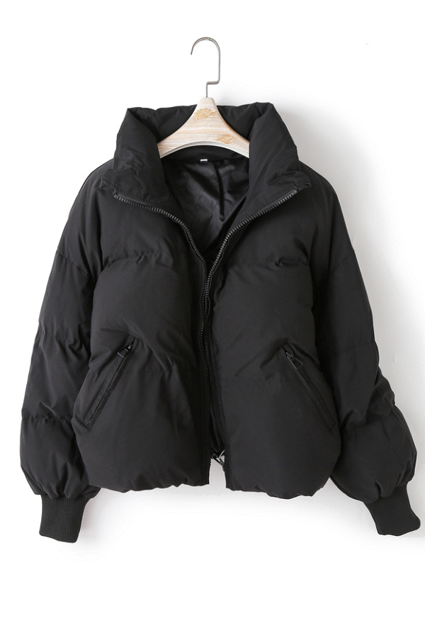Well Tailored Jacket with a Graceful Silhouette