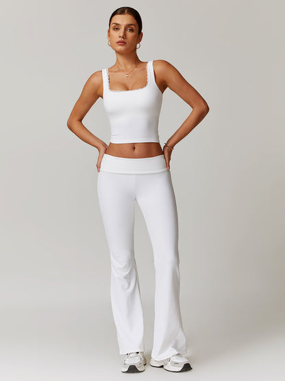 Beautifully Finished Top in a Timeless Design