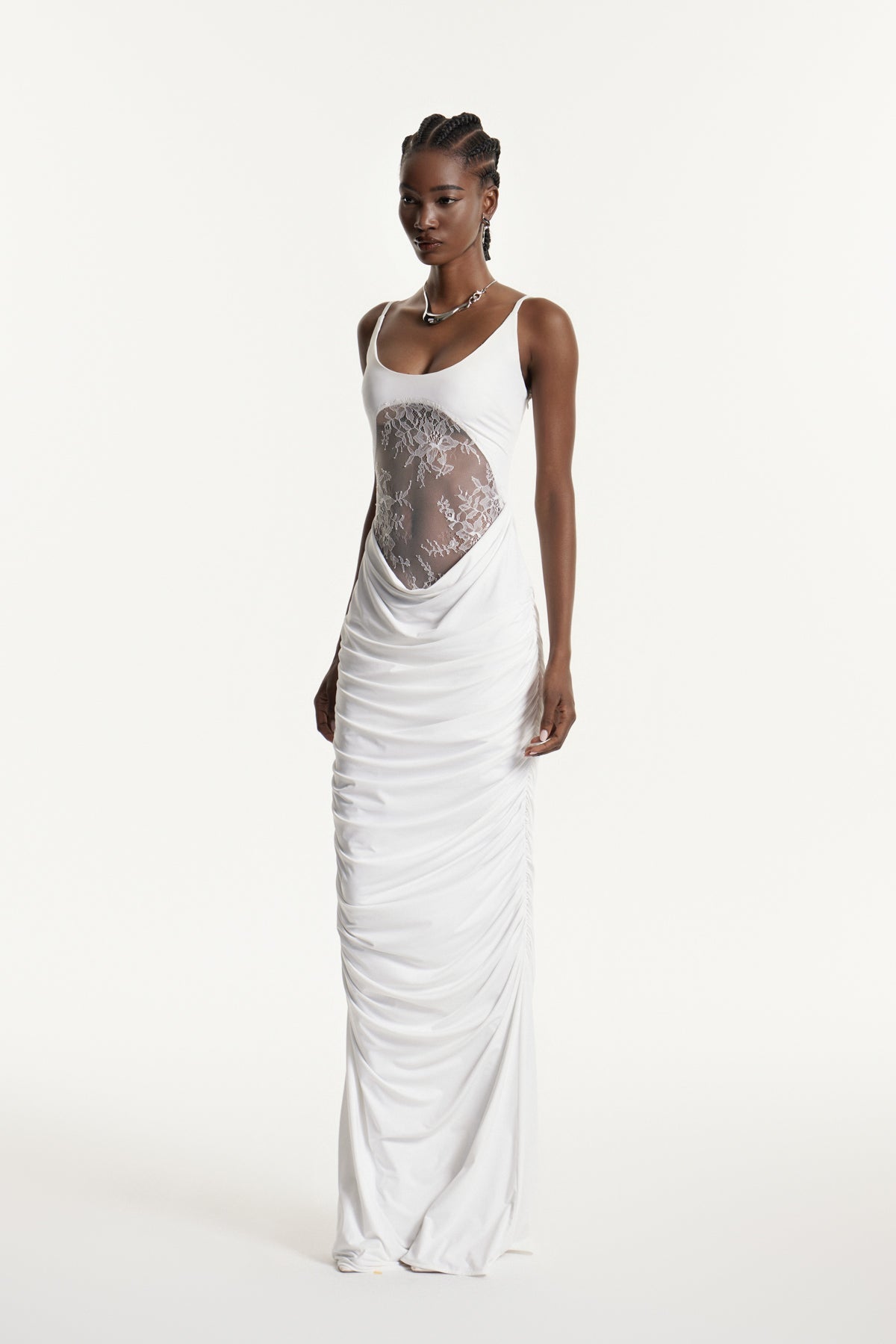 Beautifully Crafted Dress in a Classic Style