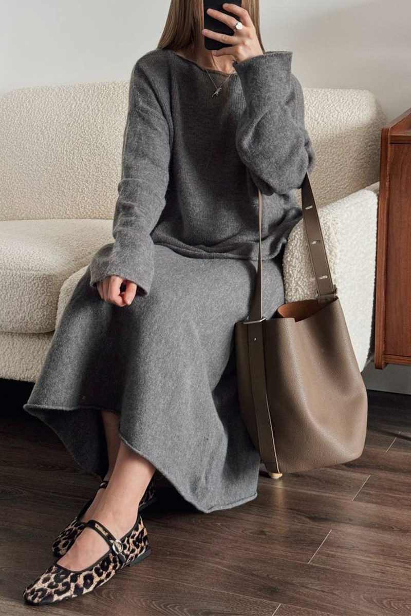Well Tailored Garment with a Graceful Silhouette