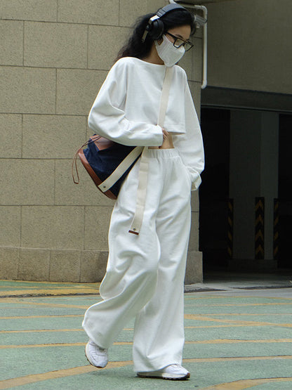 A Vintage Style Pants with Delicate Timeless Details