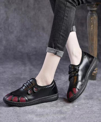 Effortlessly Elegant Shoes with a Timeless Design