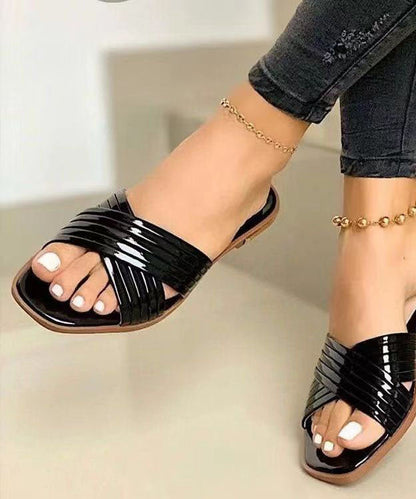 Beautifully Finished Sandals in a Timeless Design