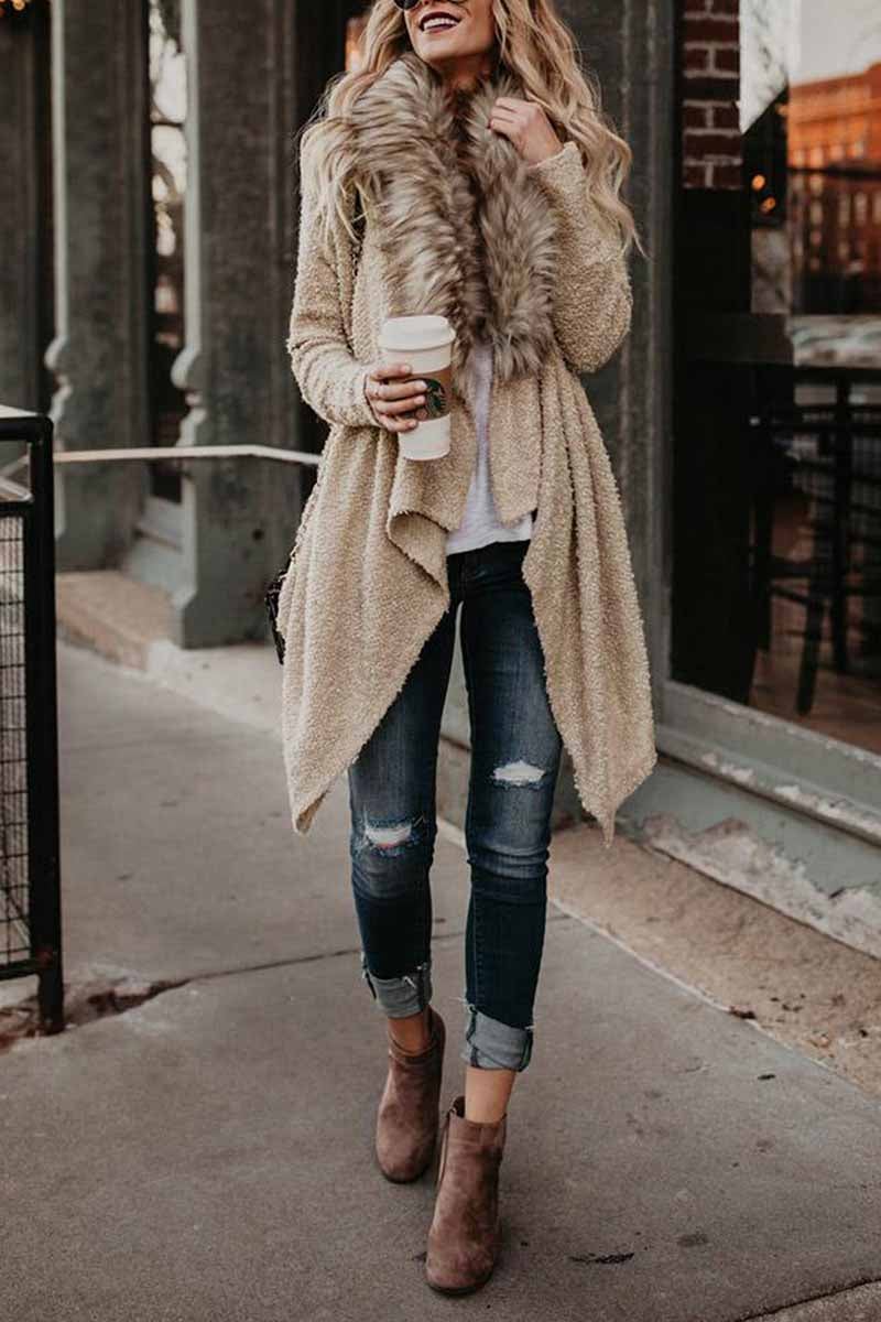 Beautifully Finished Cardigan in a Timeless Design