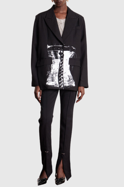 Sophisticated Garment with a Clean Classic Look