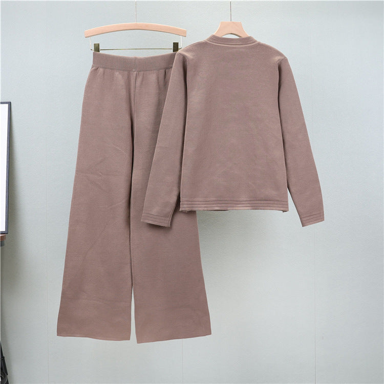 Beautifully Crafted Cardigan in a Classic Style