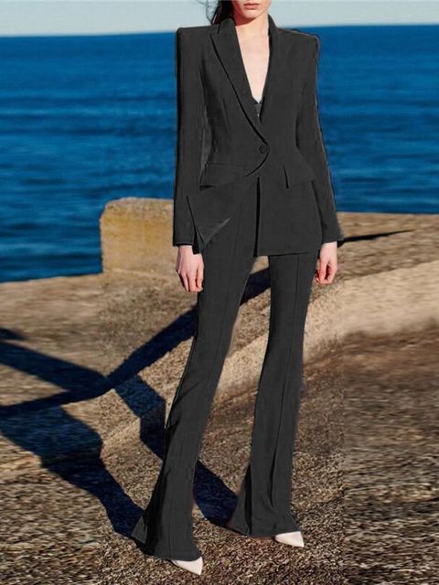 Polished Garment with an Effortless Classic Look