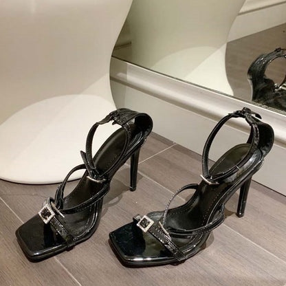 Beautifully Finished Sandals in a Timeless Design