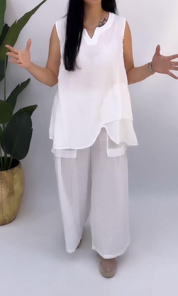 Elegantly Styled Pants for Everyday Wear