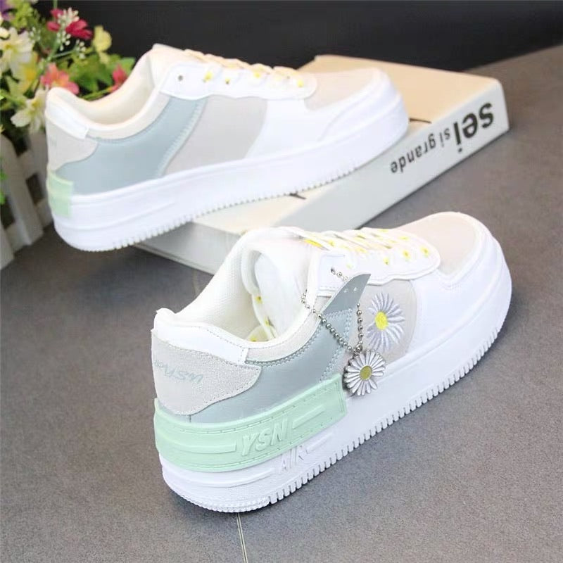 Well Tailored Sneakers with a Graceful Silhouette