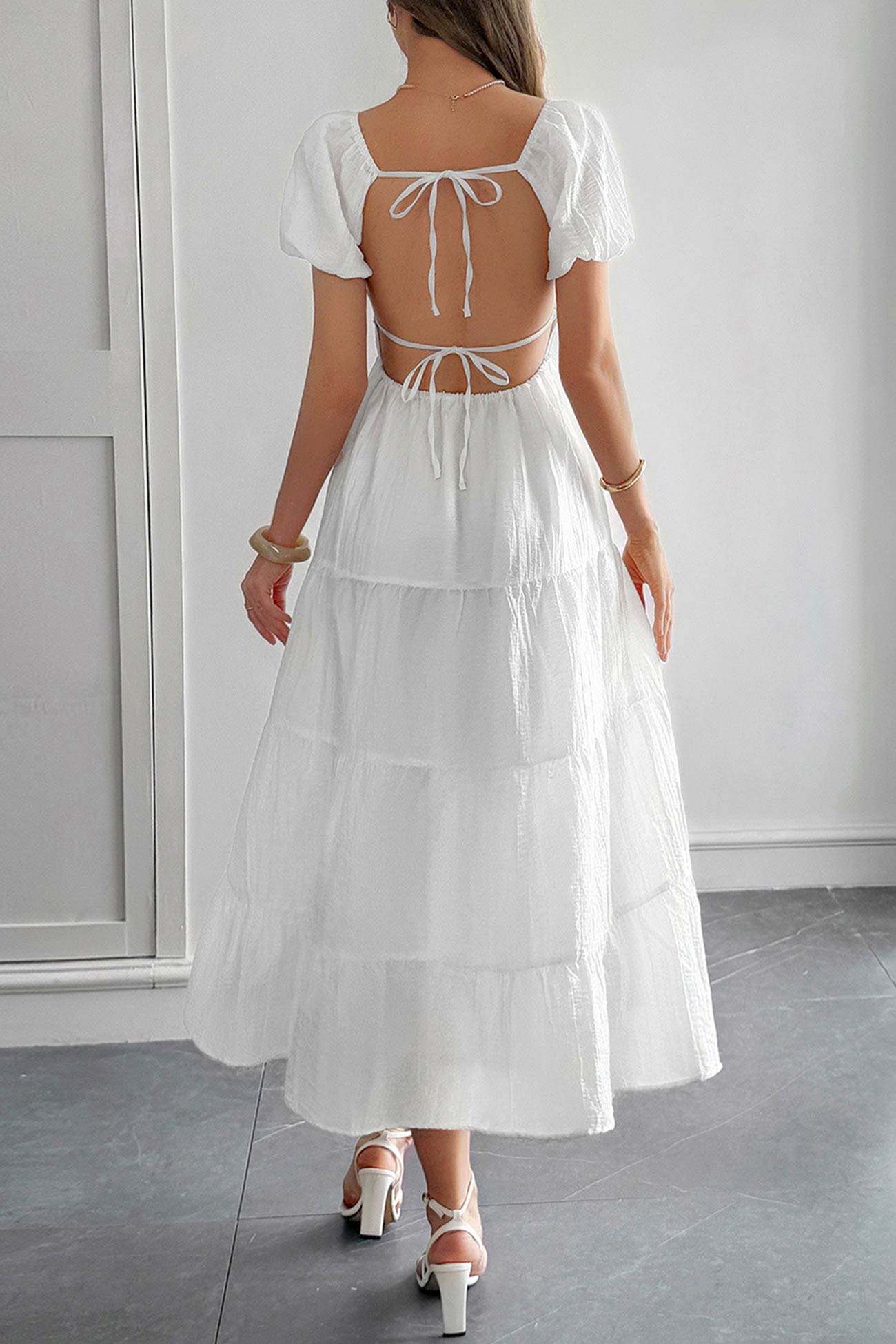 Beautifully Crafted Dress in a Classic Style