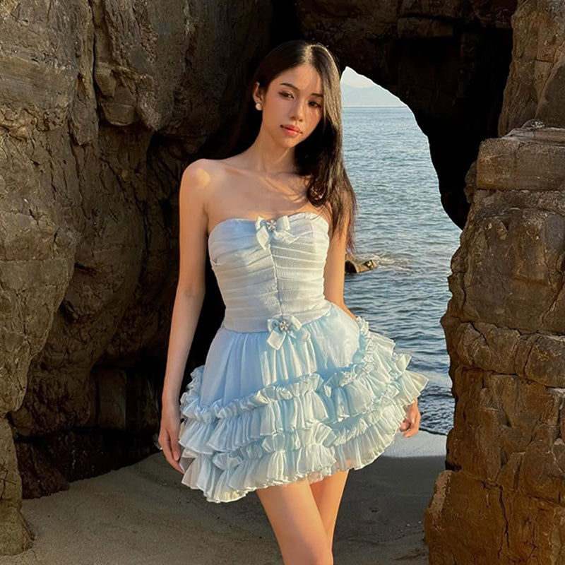 Gracefully Styled Dress for Any Occasion