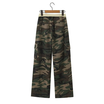 Polished Trousers with an Effortless Classic Look
