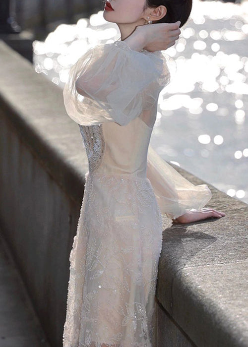 Beautifully Crafted Dress in a Classic Style