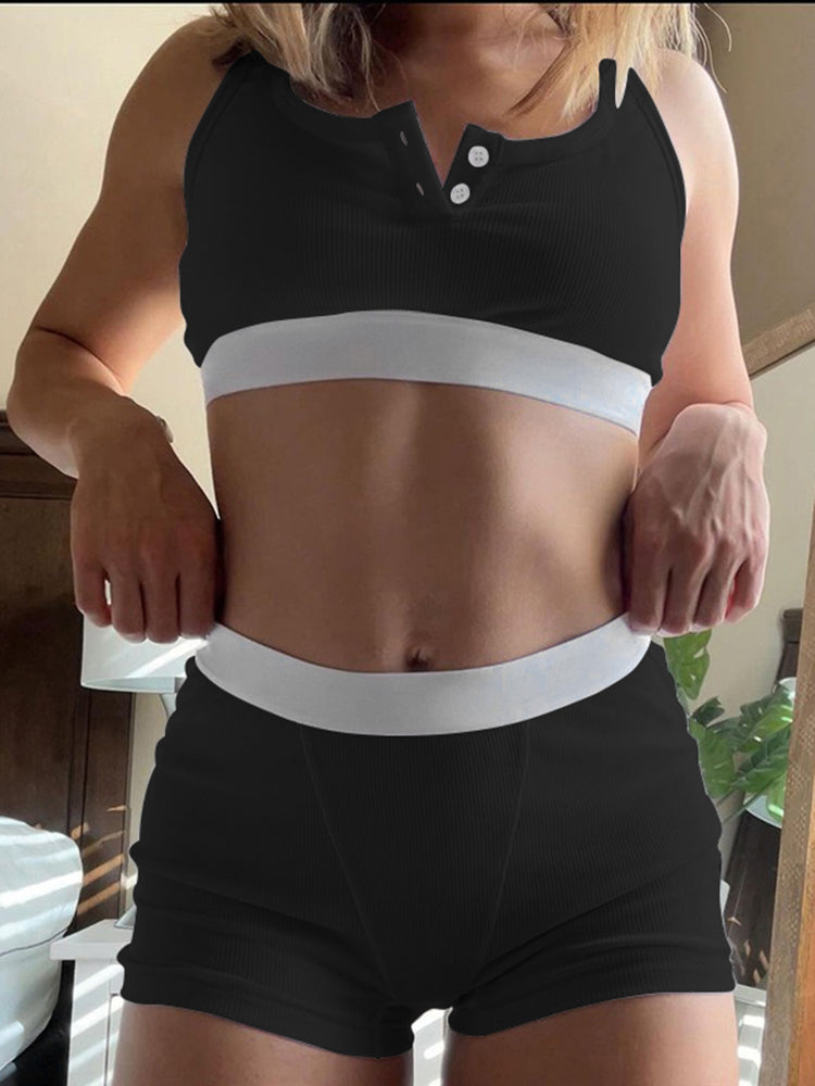 Beautifully Finished Top in a Timeless Design