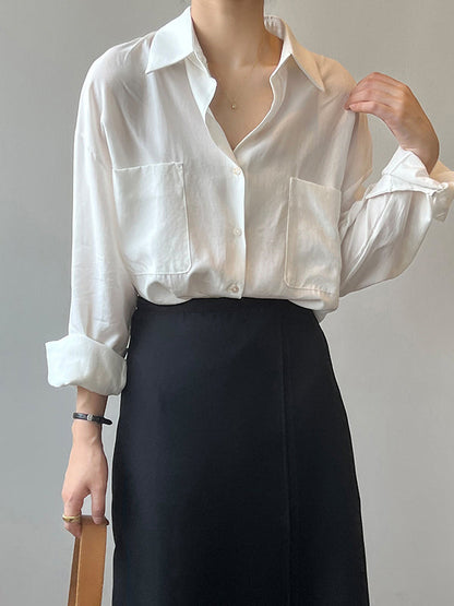 Well Tailored Blouse with a Graceful Silhouette