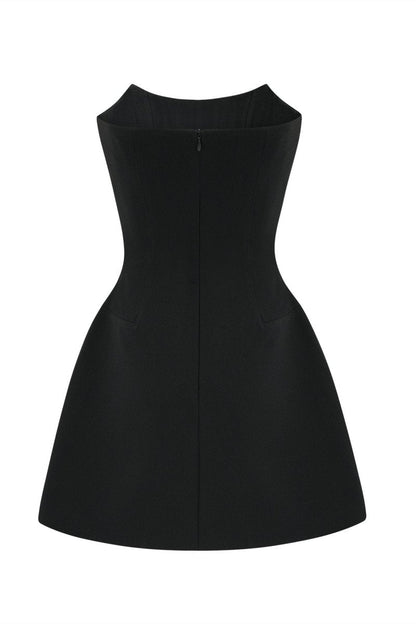 Effortlessly Elegant Dress with a Timeless Design