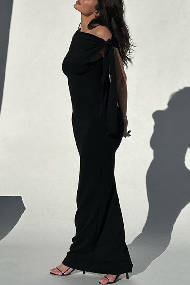 Gracefully Styled Dress for Any Occasion