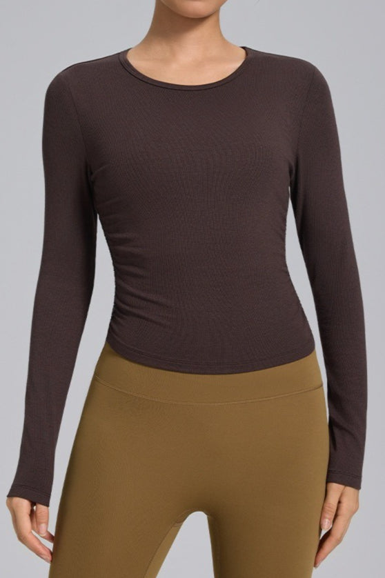 Well Tailored Top with a Graceful Silhouette