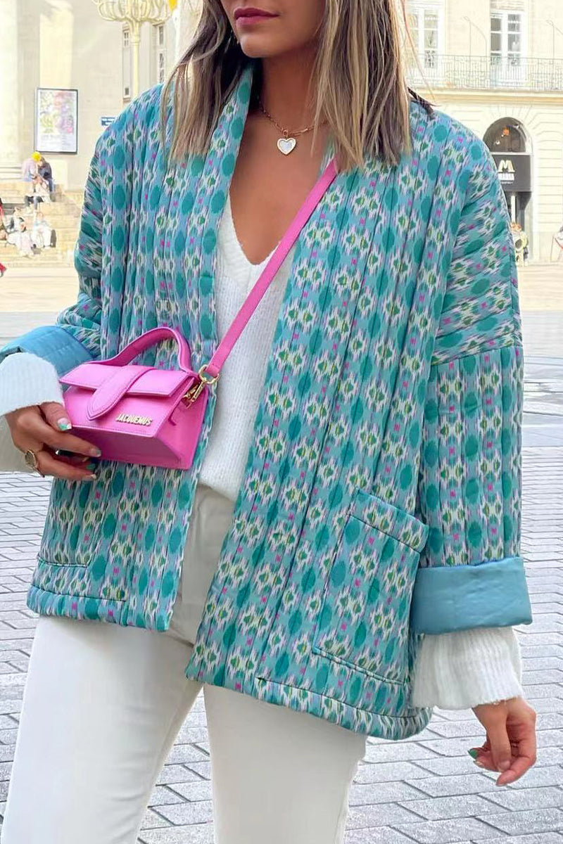 Effortlessly Elegant Cardigan with a Timeless Design