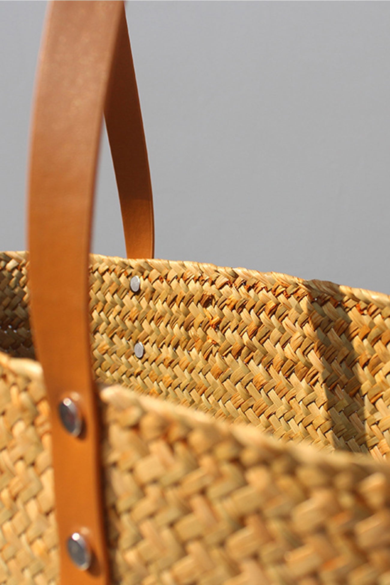 Polished Bag with an Effortless Classic Look