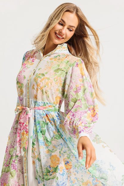 Beautifully Finished Dress in a Timeless Design