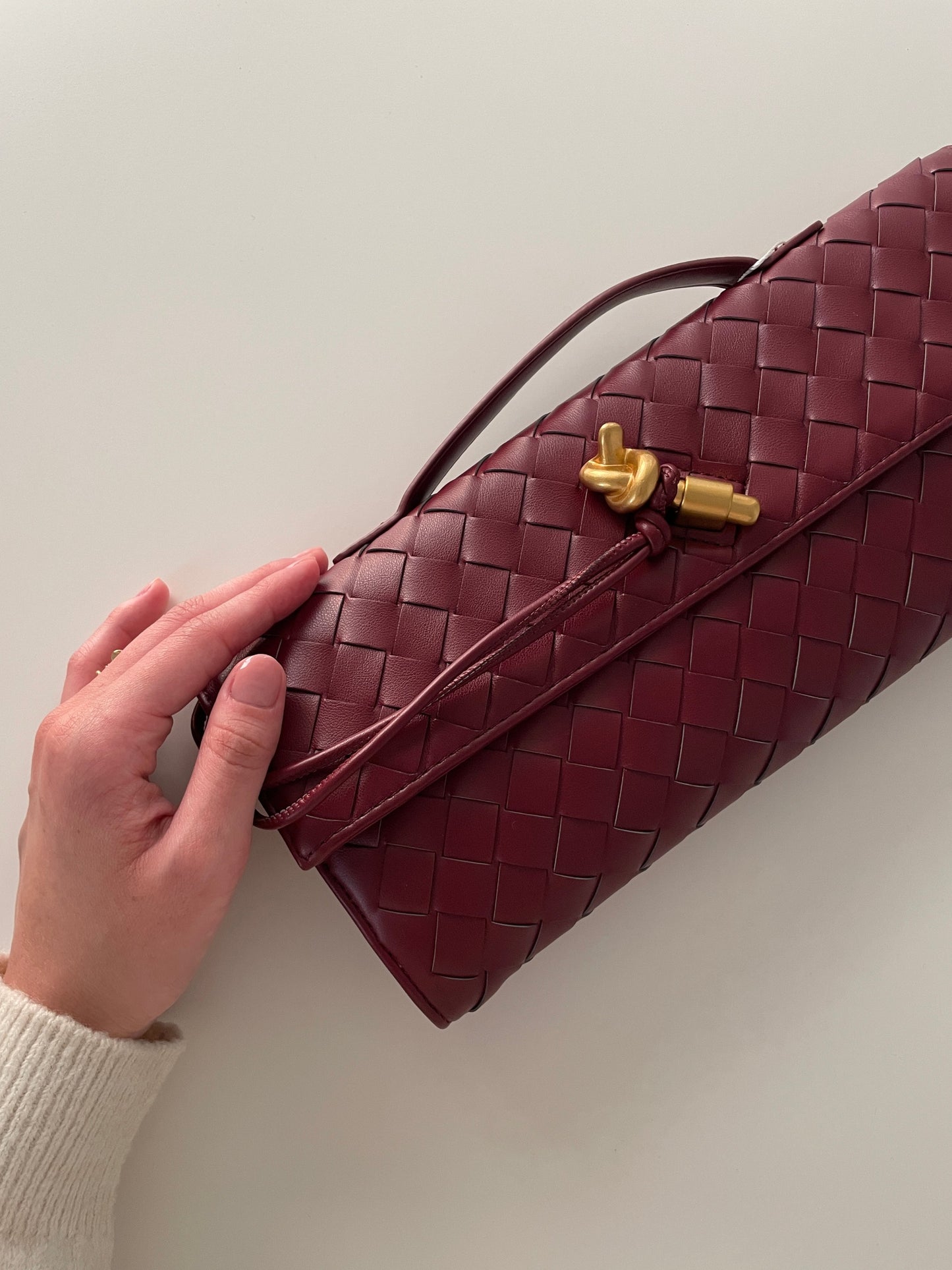 Elegantly Styled Bag for Everyday Wear