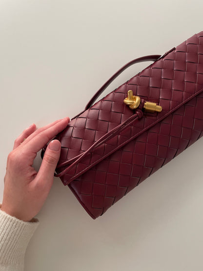 Elegantly Styled Bag for Everyday Wear