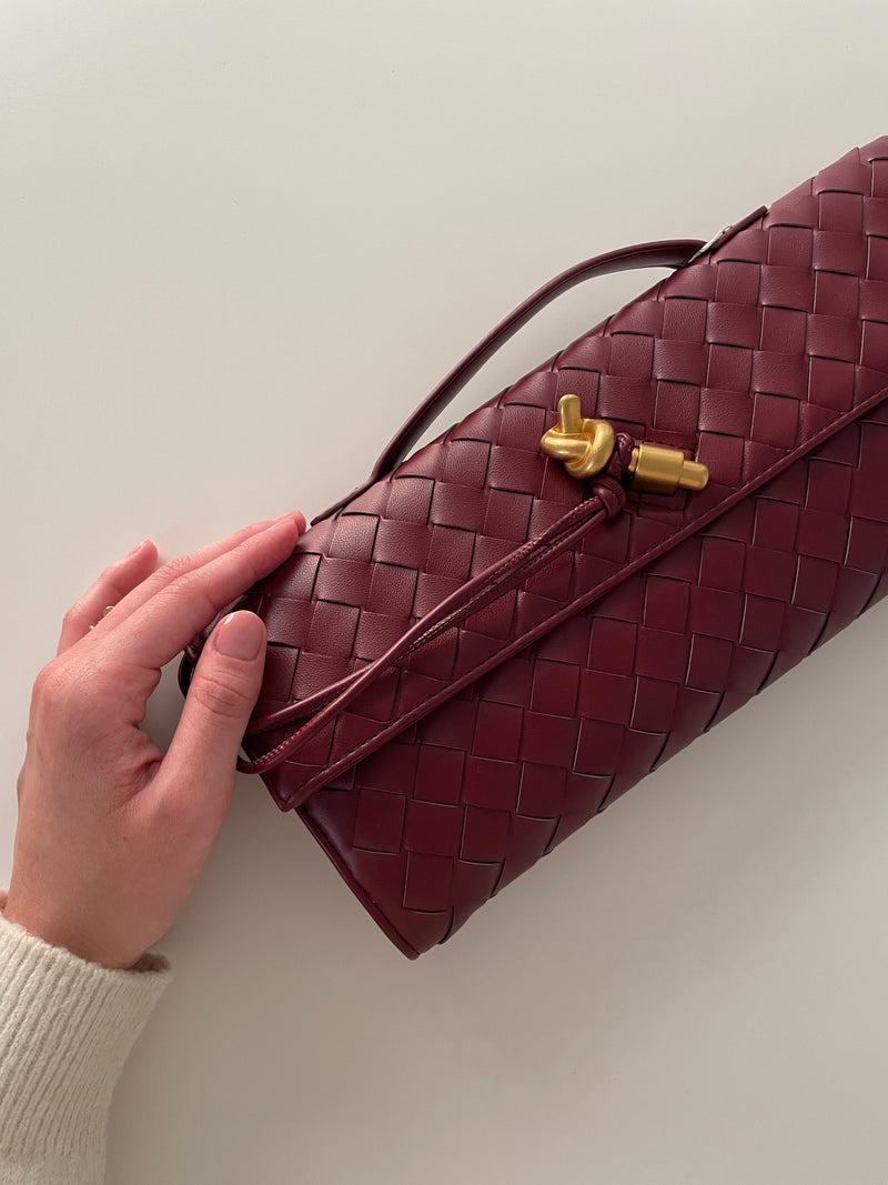 Elegantly Styled Bag for Everyday Wear
