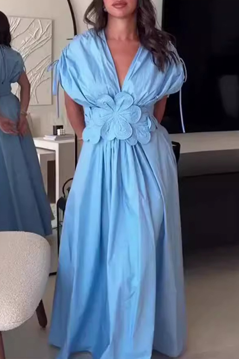 Gracefully Styled Dress for Any Occasion