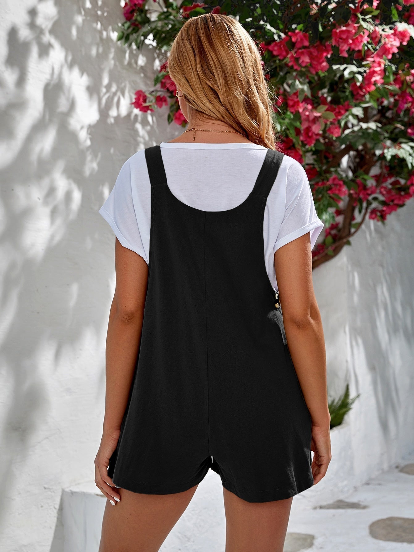 Beautifully Finished Garment in a Timeless Design