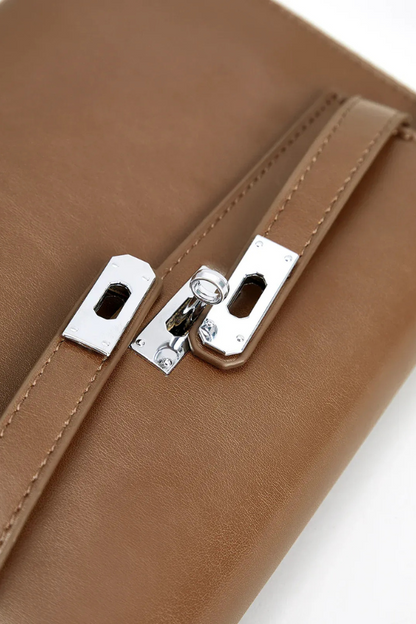 Sophisticated Garment with a Clean Classic Look