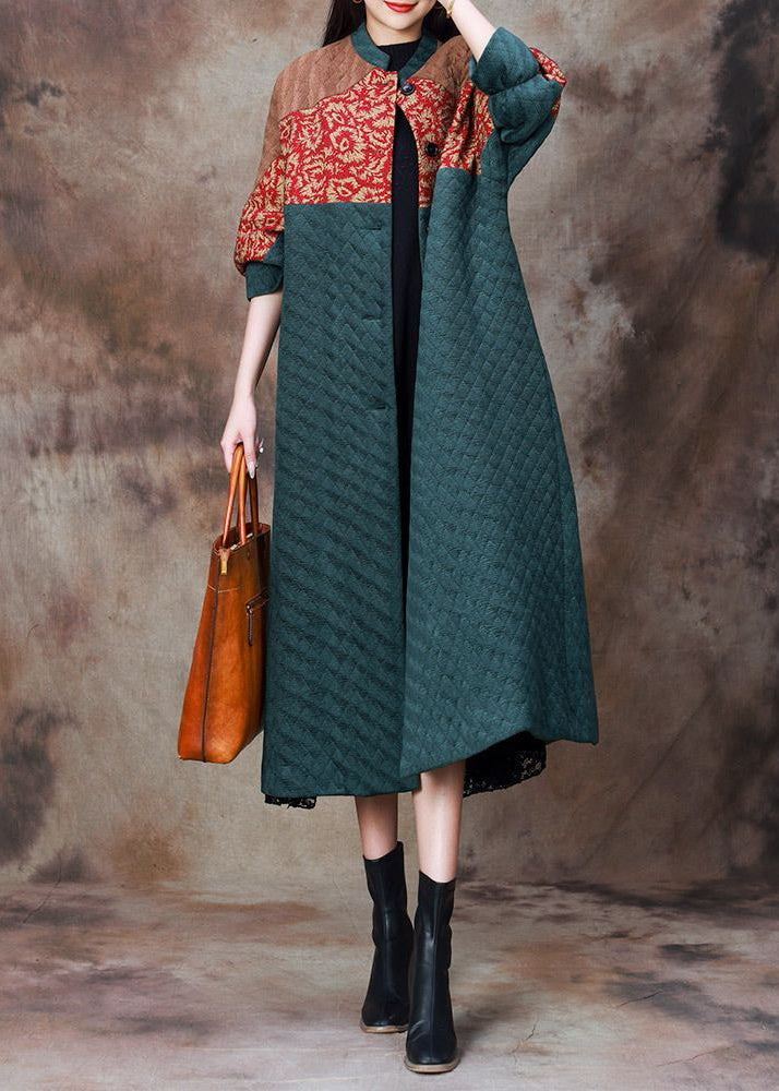 Elegantly Styled Coat for Everyday Wear