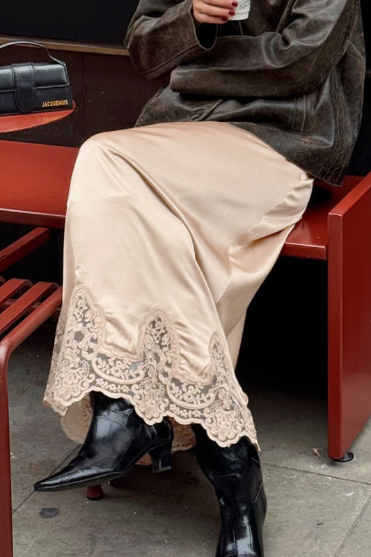 Gracefully Styled Garment for Any Occasion