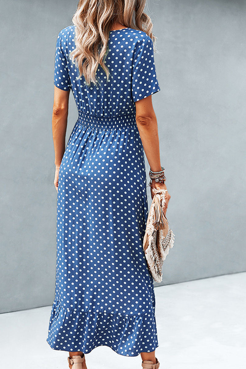 Gracefully Styled Dress for Any Occasion