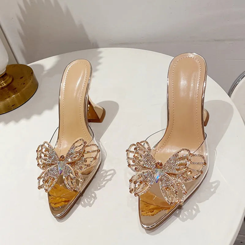 Polished Heels with an Effortless Classic Look